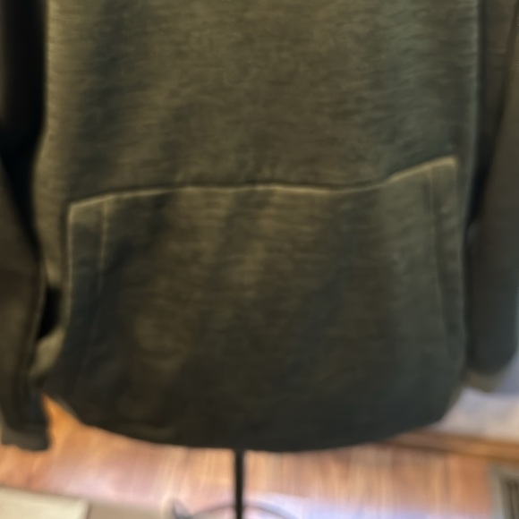 Mens under armour hoodie - Picture 3 of 8